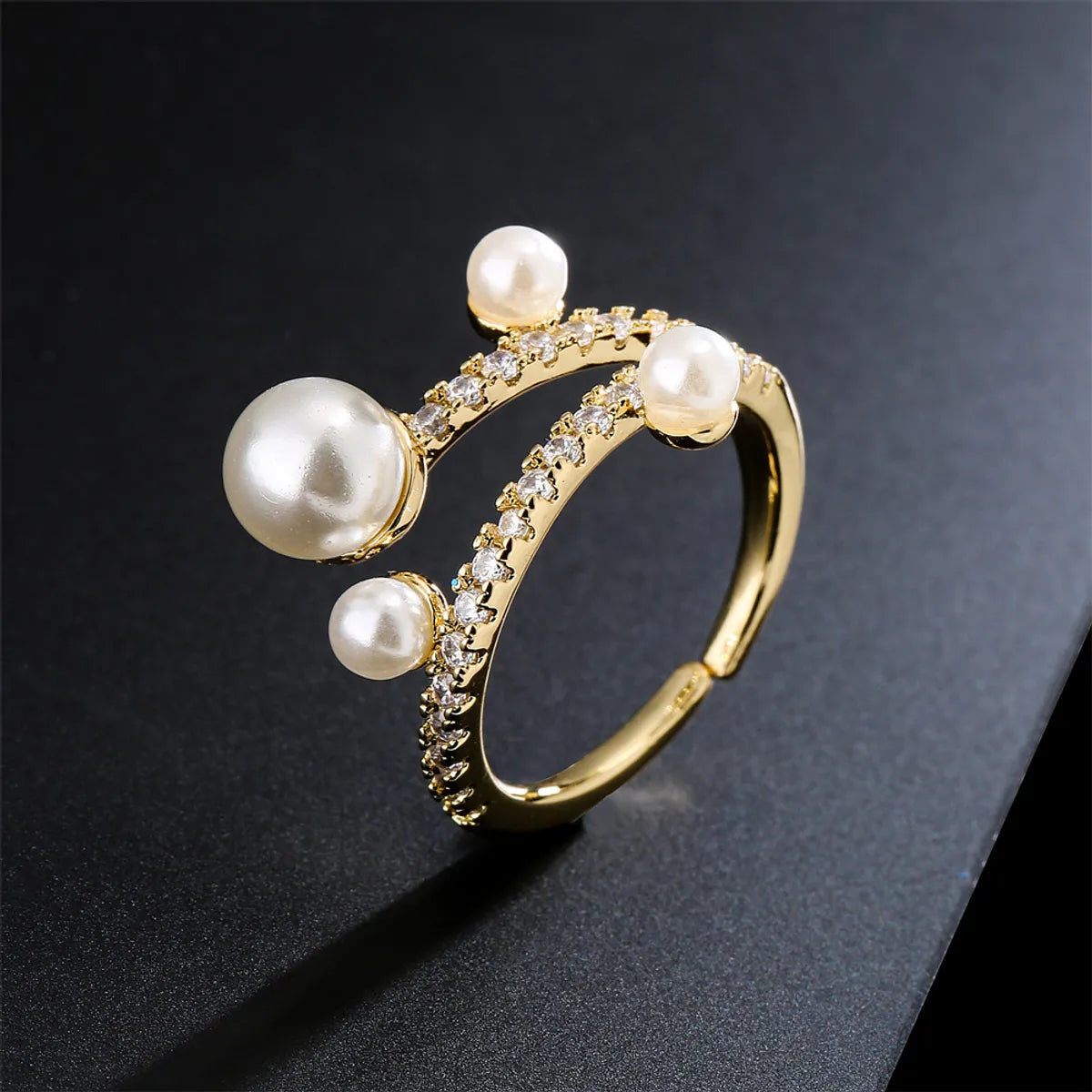 Plated 18k Gold Micro-encrusted Zircon Pearl Geometric Open Copper Ring Female