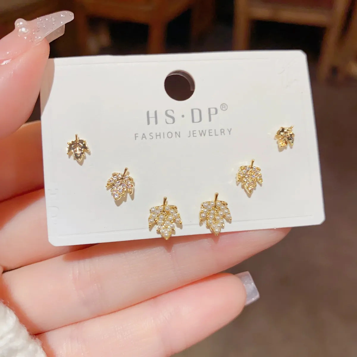 53# Gold-Maple Leaf Pearl Stud Earrings Combination