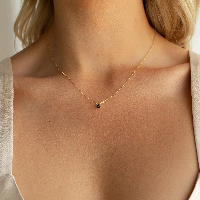 Stylish Beaded Necklace-Onyx Dainty Diamond Necklace