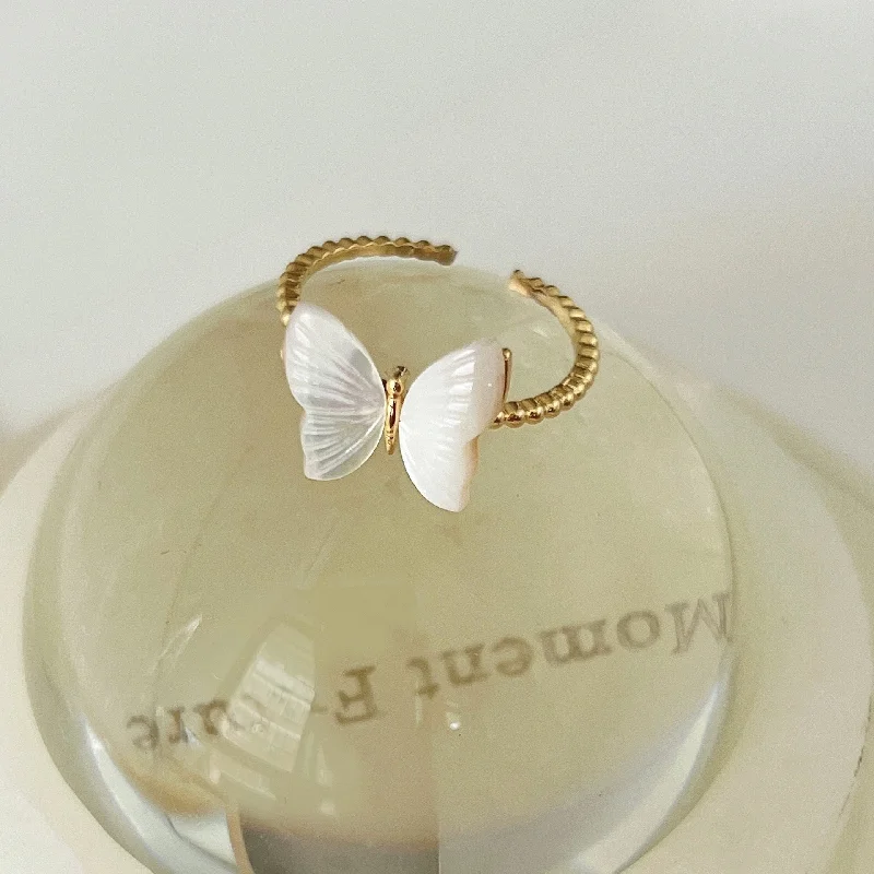 White Butterfly Opening Ring [Copper Material]]