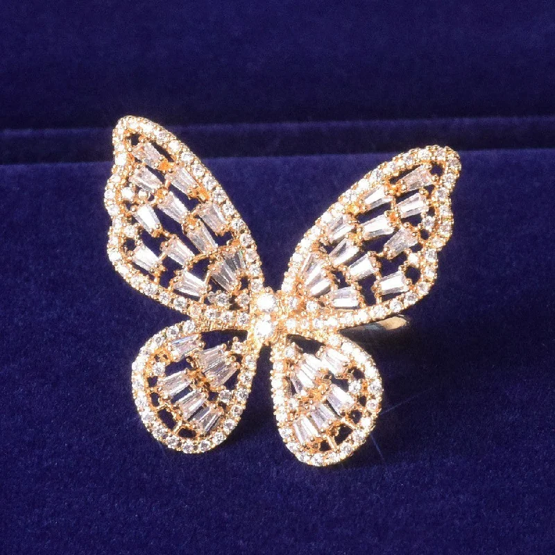 Butterfly Ring Gold White Diamond