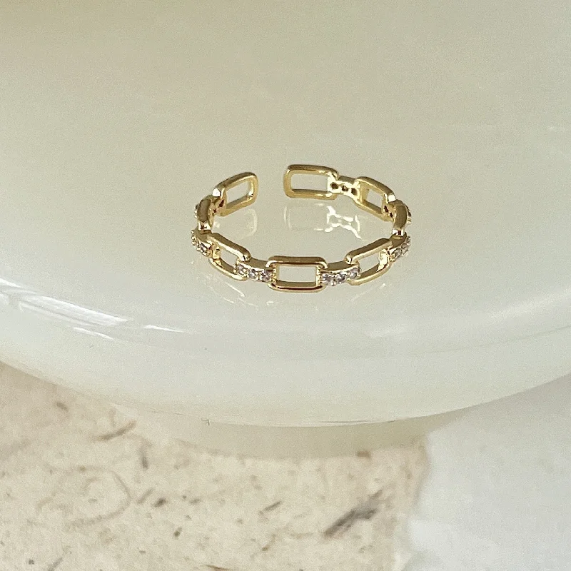 Thin Chain Open-End Zircon Ring