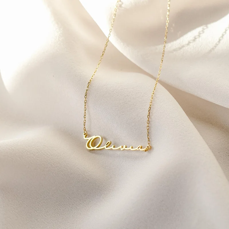 Trendy Gold Necklace-Minimal Name Necklace