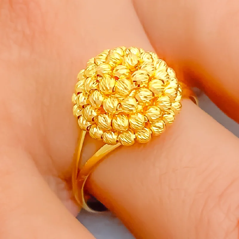 Graceful Charming Cluster 21k Gold Ring