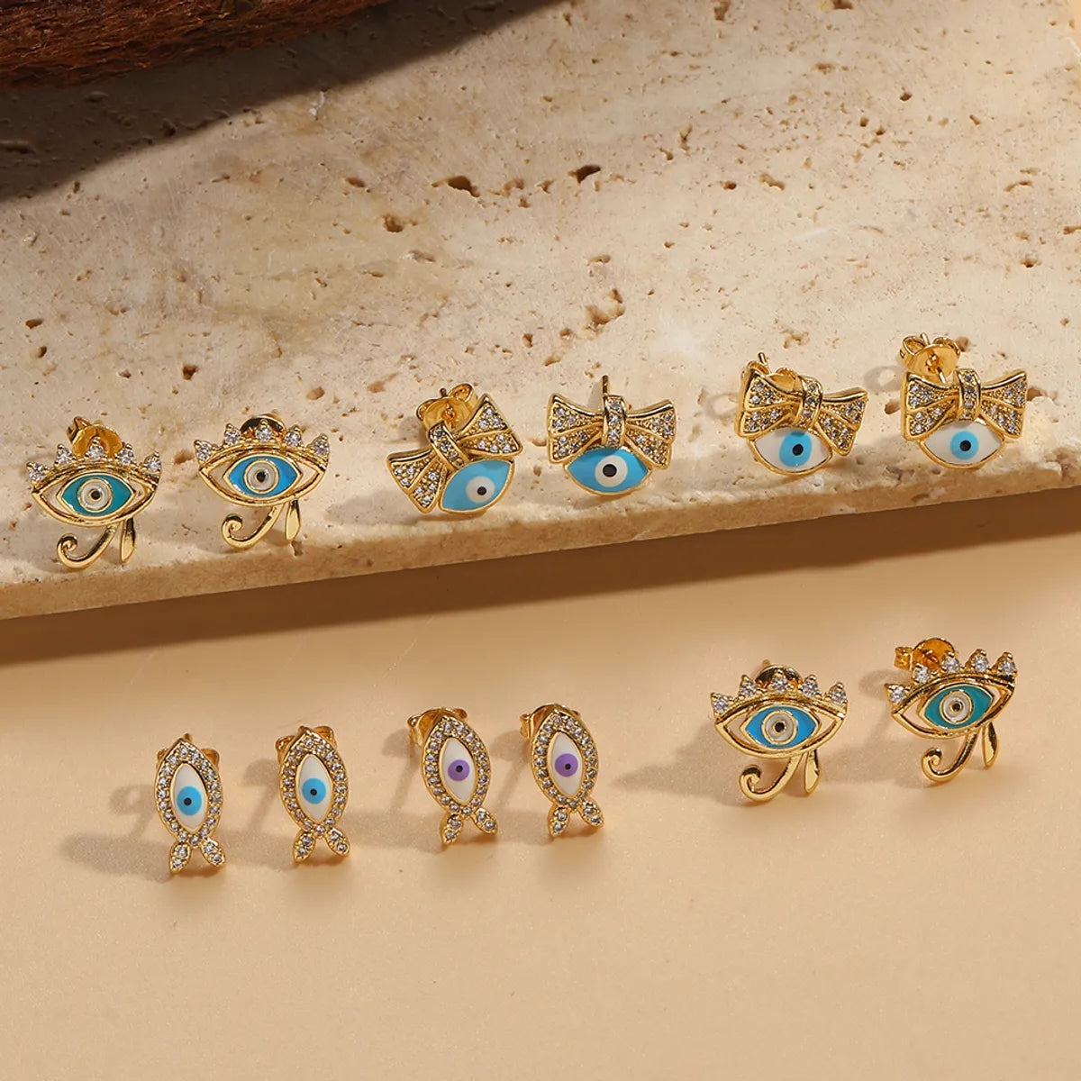 1 Pair Elegant Simple Style Commute Devil'S Eye Enamel Inlay Copper Zircon 14K Gold Plated Ear Studs