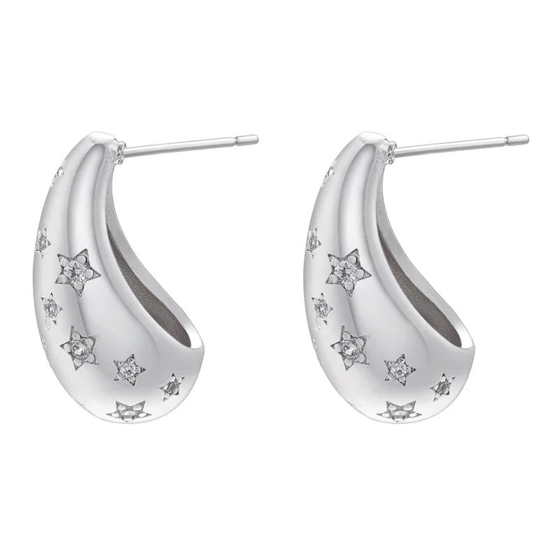 White Gold Color Star-Shaped Diamond 1 Pair